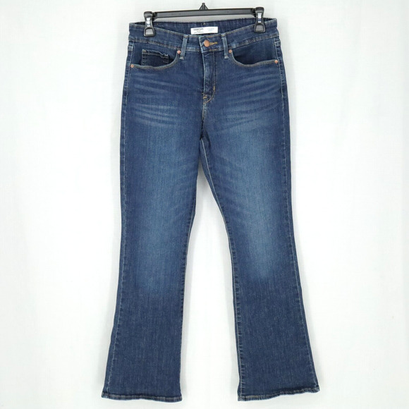 Levis Jeans Womens 29 W 29 L Bootcut Flare Totally Shaping Blue Stretch Denim - Picture 1 of 12